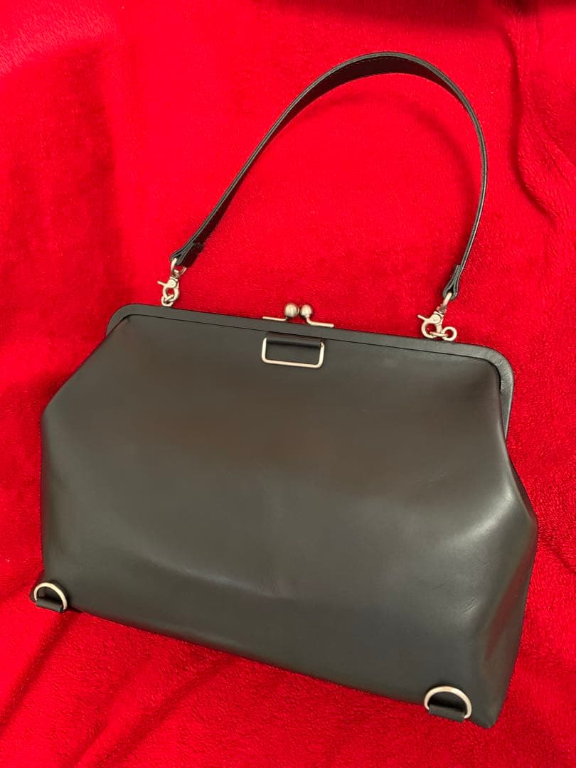 瑠衣　Jean Paul Gaultier 廃盤美品がま口バッグブラック