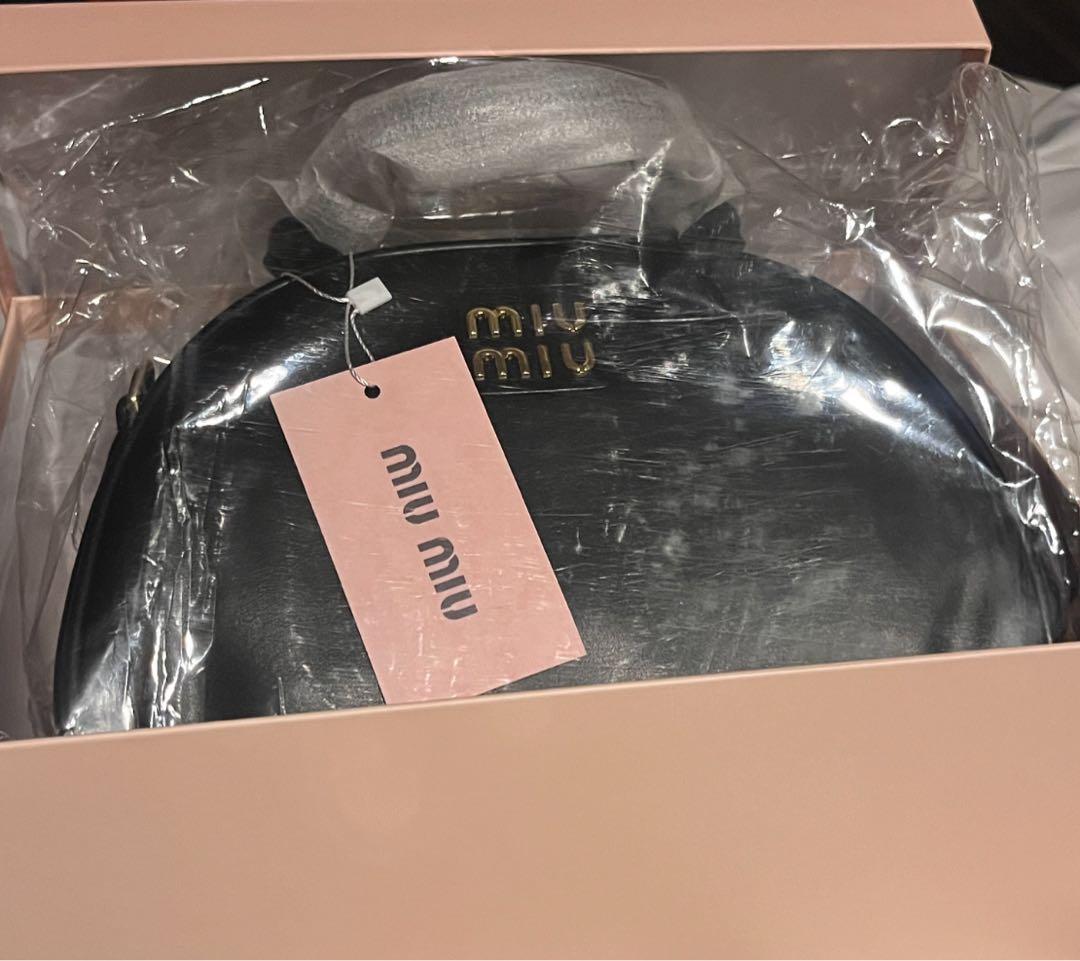 miu miu ブラック パーティーバッグ