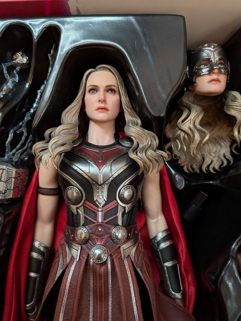 ホットトイズ　マイティソー　ソー ラブ&サンダー