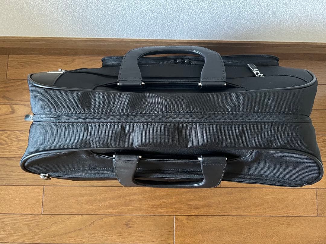 TUMI 最高級 ARRIVE『DORVAL』ウィールドダッフル 美品★レア