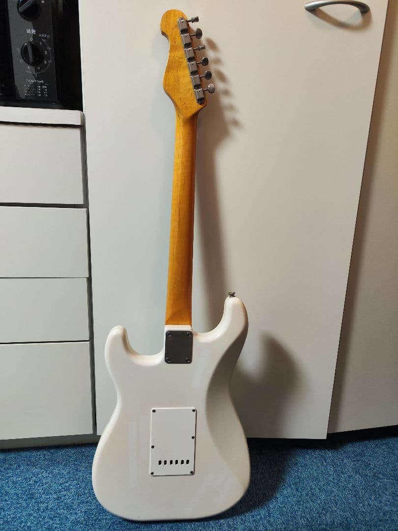 ギター 1984 Yamaha ST500R - Faded White