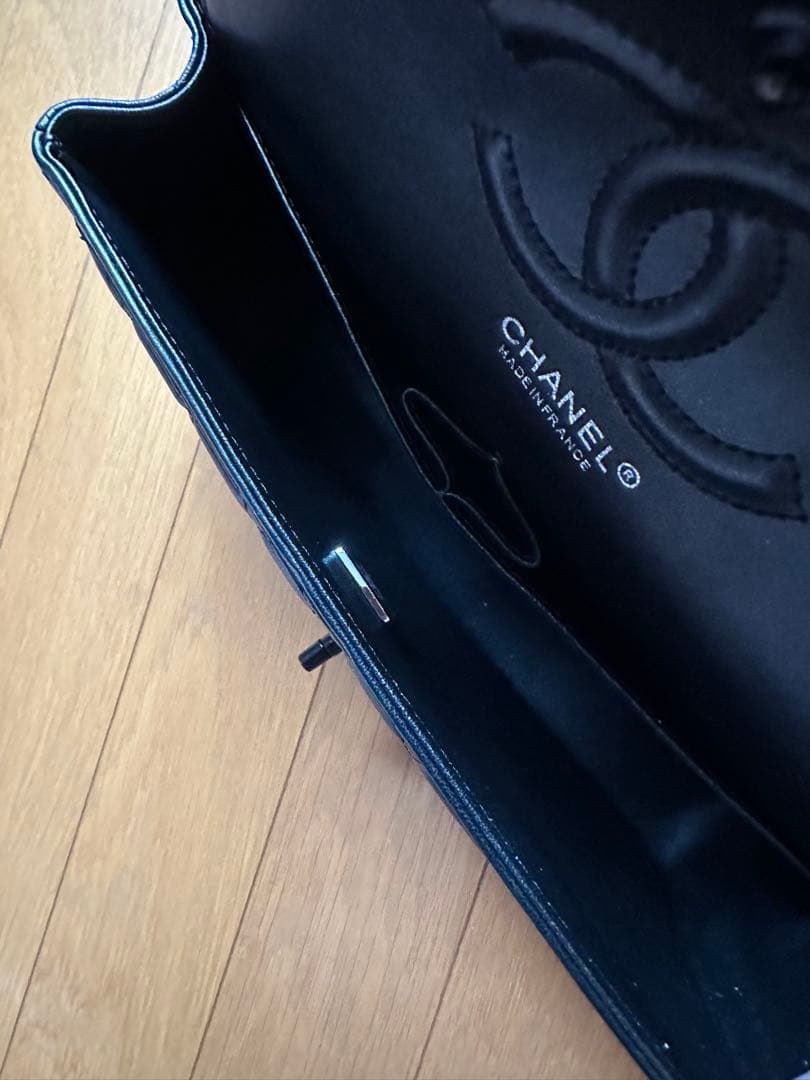 シャネル　ノベルティ　ブラックタイプ　ショルダーバッグ