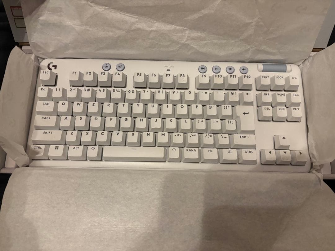 ロジクール G713 メカニカルキーボード ホワイト