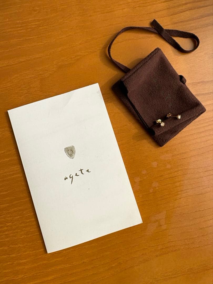 agete ダイヤモンド　スタッドピアス