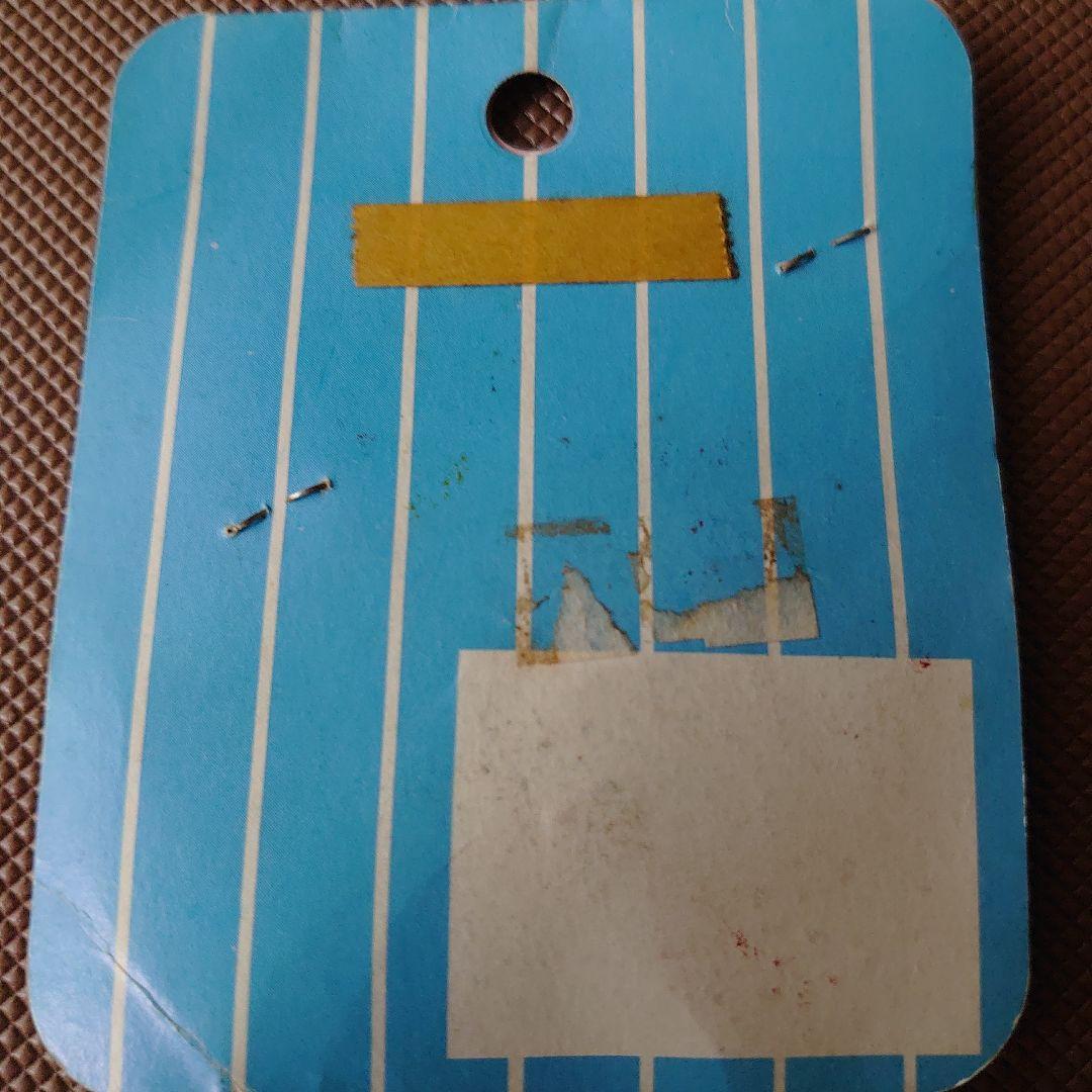 岡田有希子さん ハート型ピンバッジ 激レア