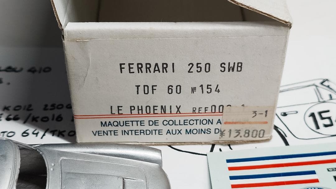 d*9様 Ferrari 250 SWB 1/43メタルキット。