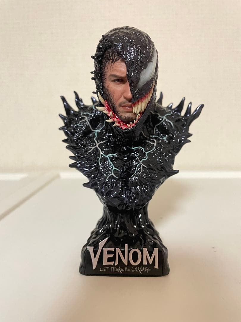 ヴェノム　エディ　ホットトイズ