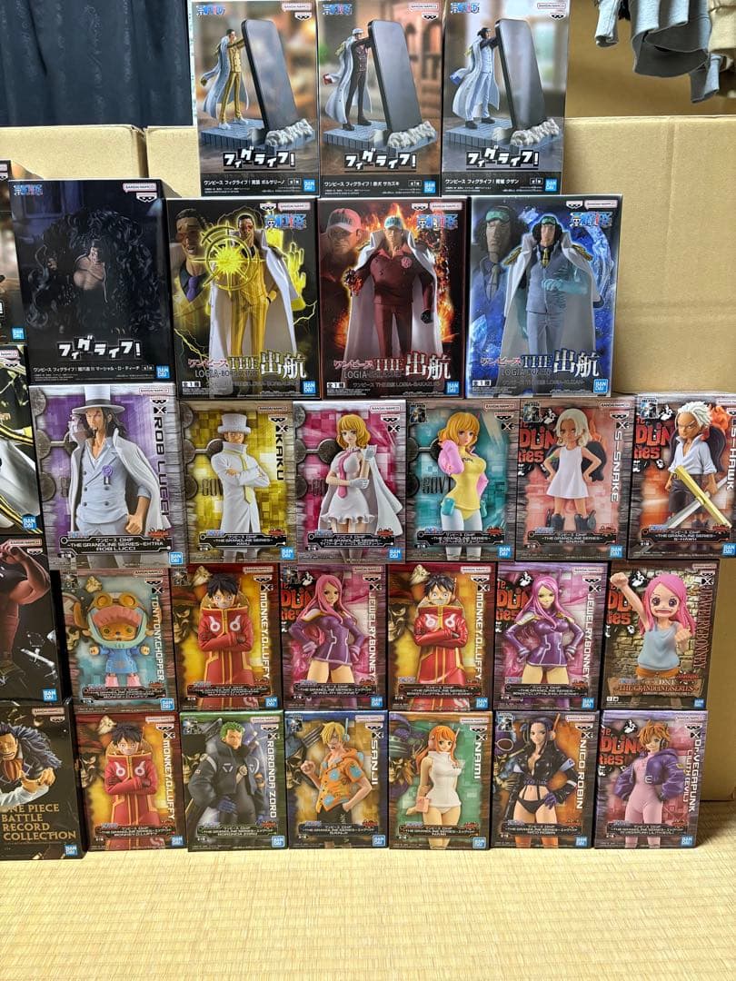 ワンピースフィギュア THEGRANDLINESERIES 計39体セット！