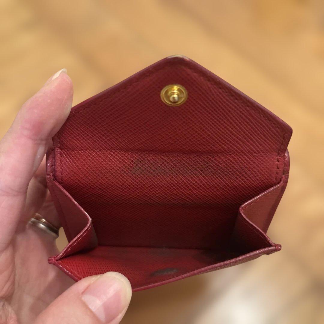 PRADA レッドレザー 三つ折り財布