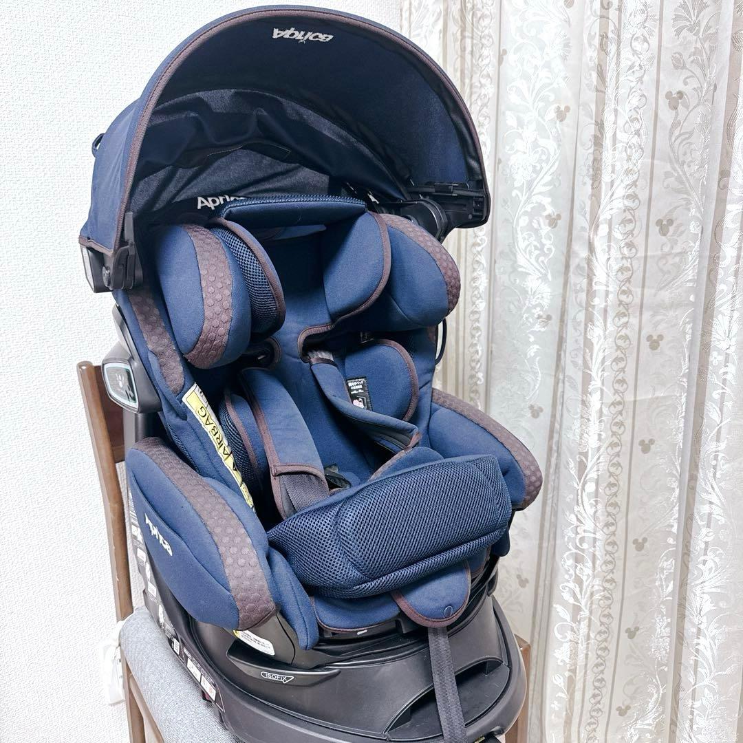 【美品】ISOFIX アップリカ チャイルドシート フラディアグロウ ネイビー