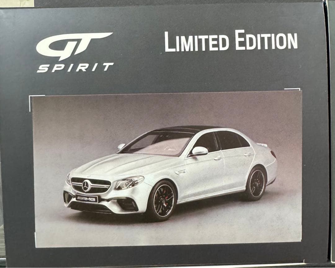 1/18 ミニカー　AMG C63 Sクーペ　e63s