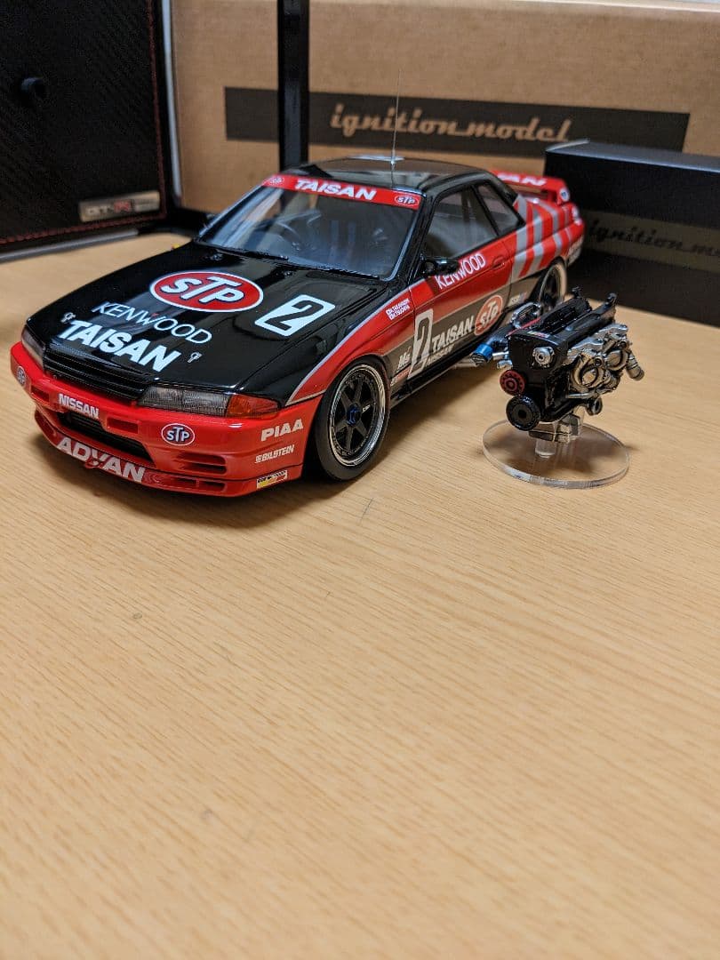 イグニッションモデル1/18　STP タイサン GT-R 1992 JTC