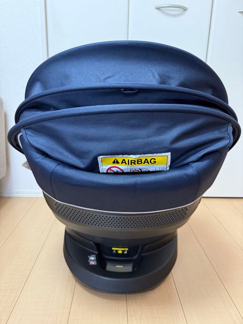 エールベベ クルット4i グランス プラチナネイビー BF887