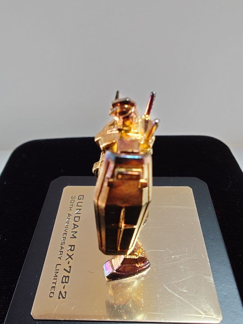 純金メッキ使用　ガンダム　非売品　セブン-イレブンキャンペーン