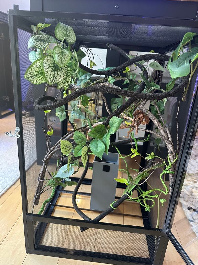 カメレオン　爬虫類　アルミ　通気　飼育ケージ 網　アクセサリー付き