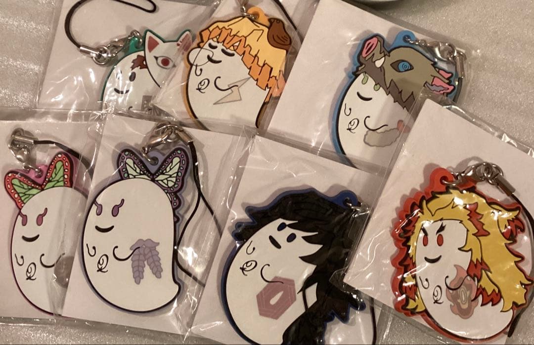 鬼滅の刃　Q-pot 杏寿郎　ネックレス　ストラップ　７種　杏寿郎　義勇　他