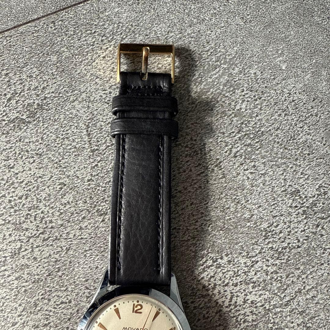 モバード17Jewels手巻き クリームカラー文字盤 箱とタグ付き アンティーク