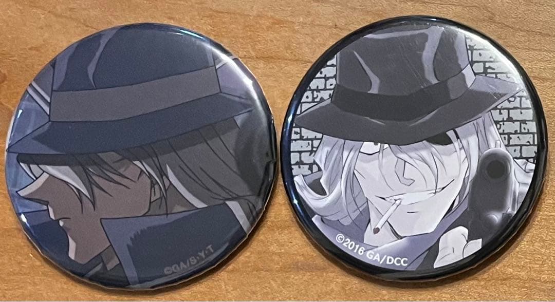 名探偵コナン　ジン　缶バッジ　黒の組織　ラフォーレ　ソラマチ　人気柄　超激レア