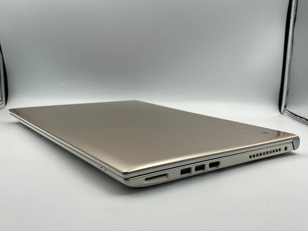 TOSHIBA Dynabook T65/DG メモリ4GB Corei7 本体