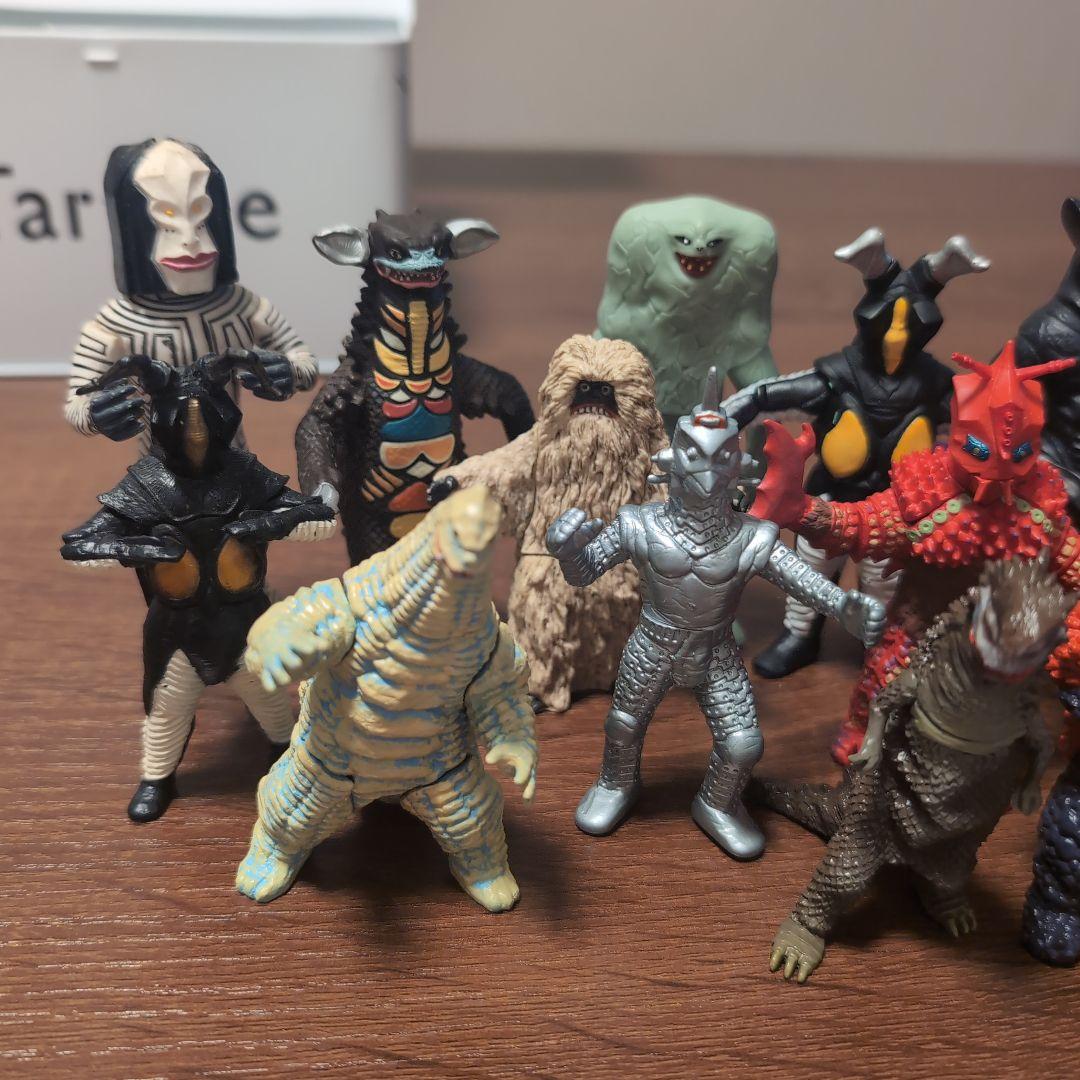 ウルトラマン怪獣フィギュア 13体セット