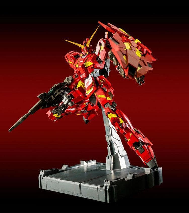 海外限定 PG 1/60 中国紅 ユニコーン ガンダム アームドアーマーDE