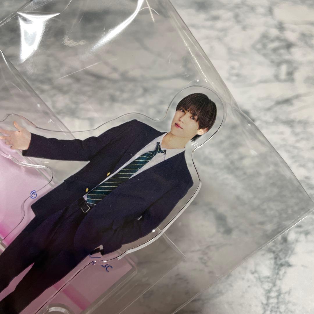 修学旅行で仲良くないグループに入りました 日置 アクスタ　渡会 最終回　制服