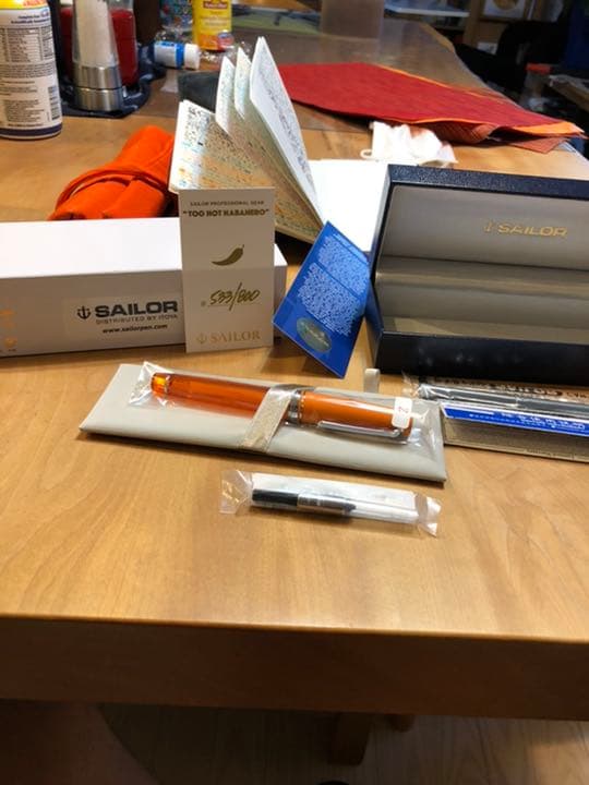 Too hot habenero 万年筆　北米限定　ハバネロ　ズーム　フルサイズ