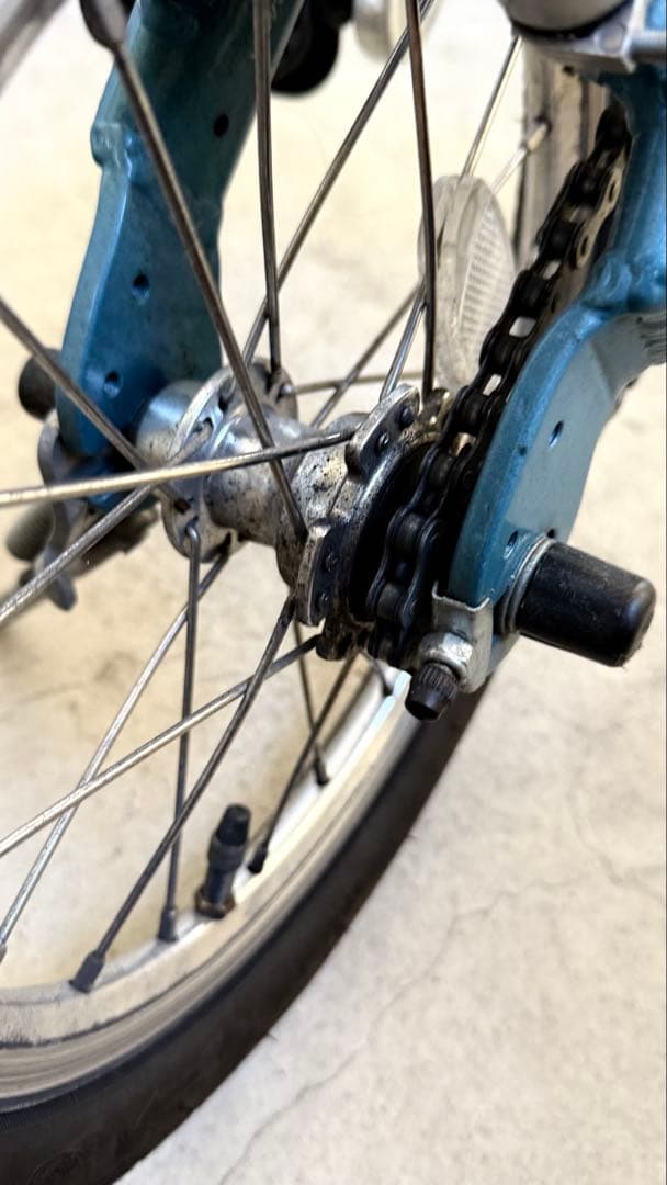 RENAULT(ルノー) LIGHT8 AL-FDB140 水色