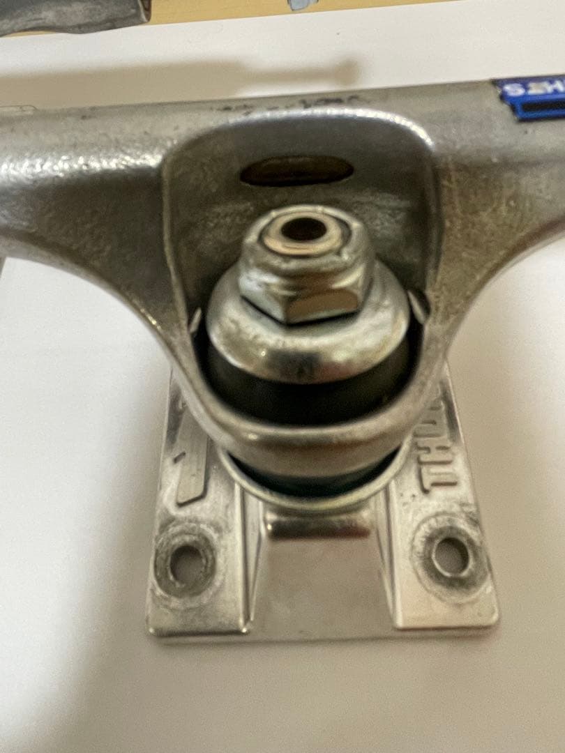 #＊＊様　サンダー　トラック　2個セット