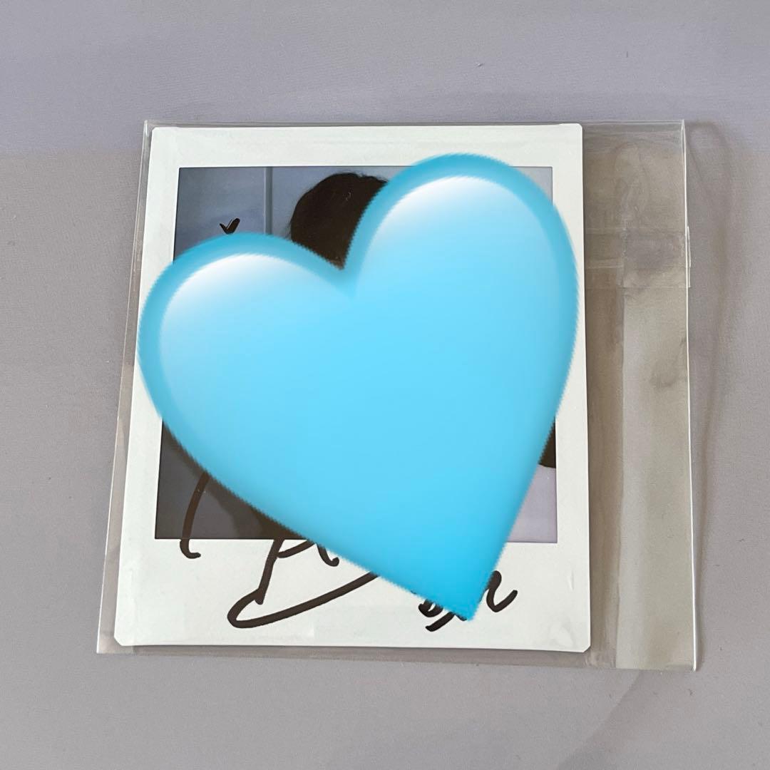 n.ssign ヒウォン　直筆サイン入りチェキ　ポラロイド