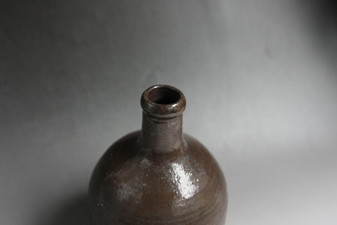 素朴な酒徳利　花入れ　江戸時代　古常滑焼