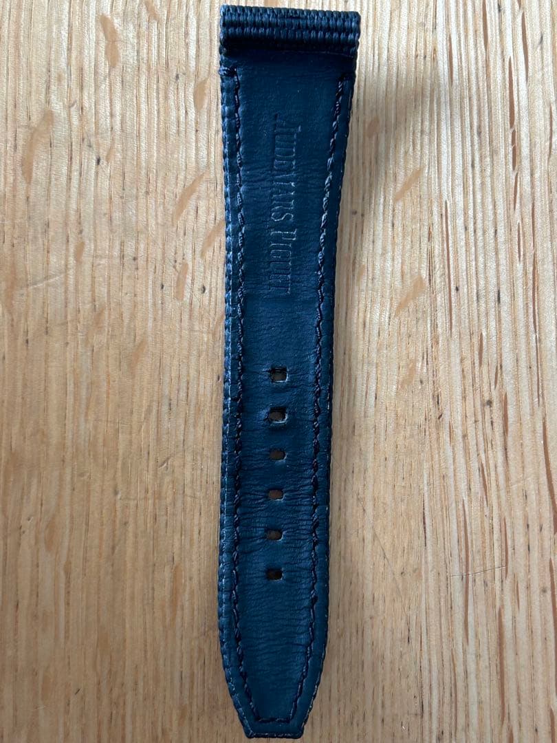 週末限定価格AUDEMARS PIGUE CODE ブラック　ラバーベルト純正