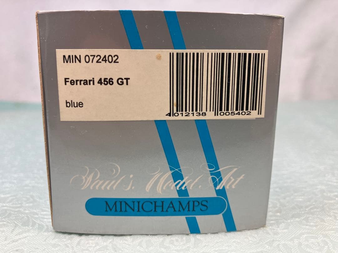 ミニチャンプス　フェラーリ４５6ＧＴ　クーペ　ブルー
