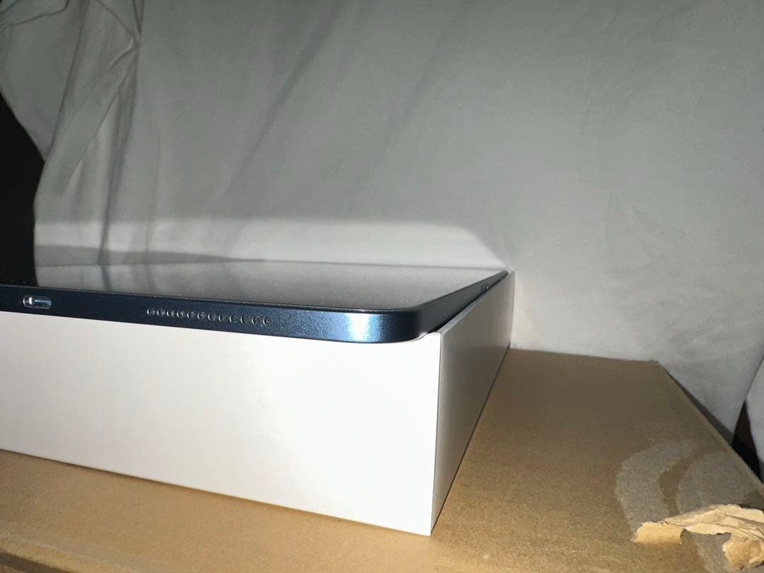 [美品] iPad Air 第5世代 ブルー64GB WI-Fiバッテリー99%