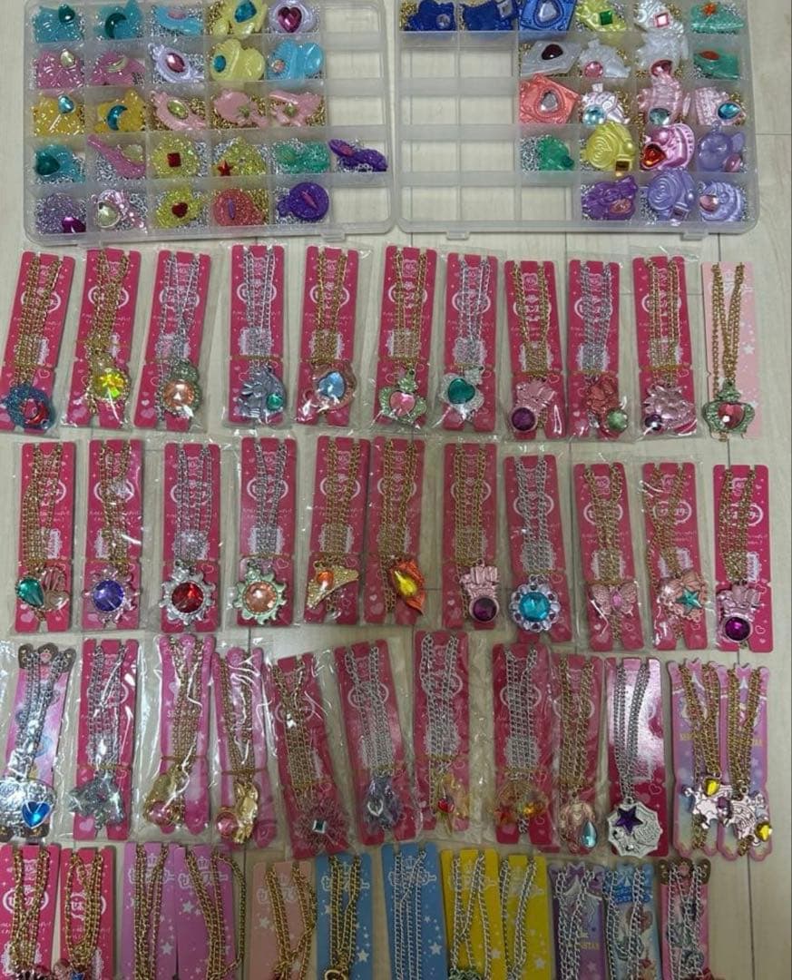 アニメグッズ、ノンジャンル、美少女　140サイズ まとめ売り　一点のみ