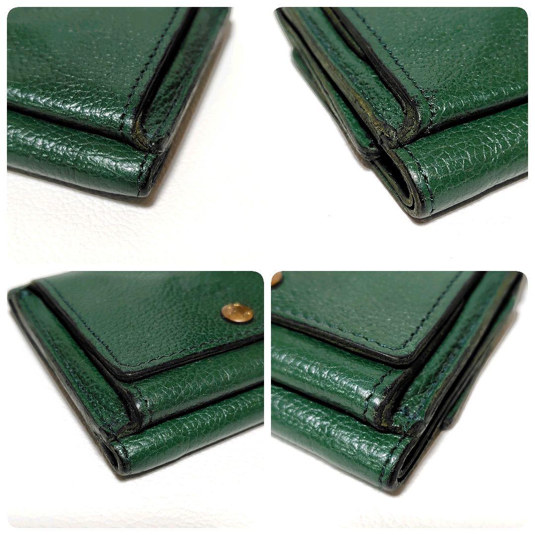 イルビゾンテ　3つ折り財布　トリフォルド　グリーン　レザー　ロゴ型押し　金ボタン