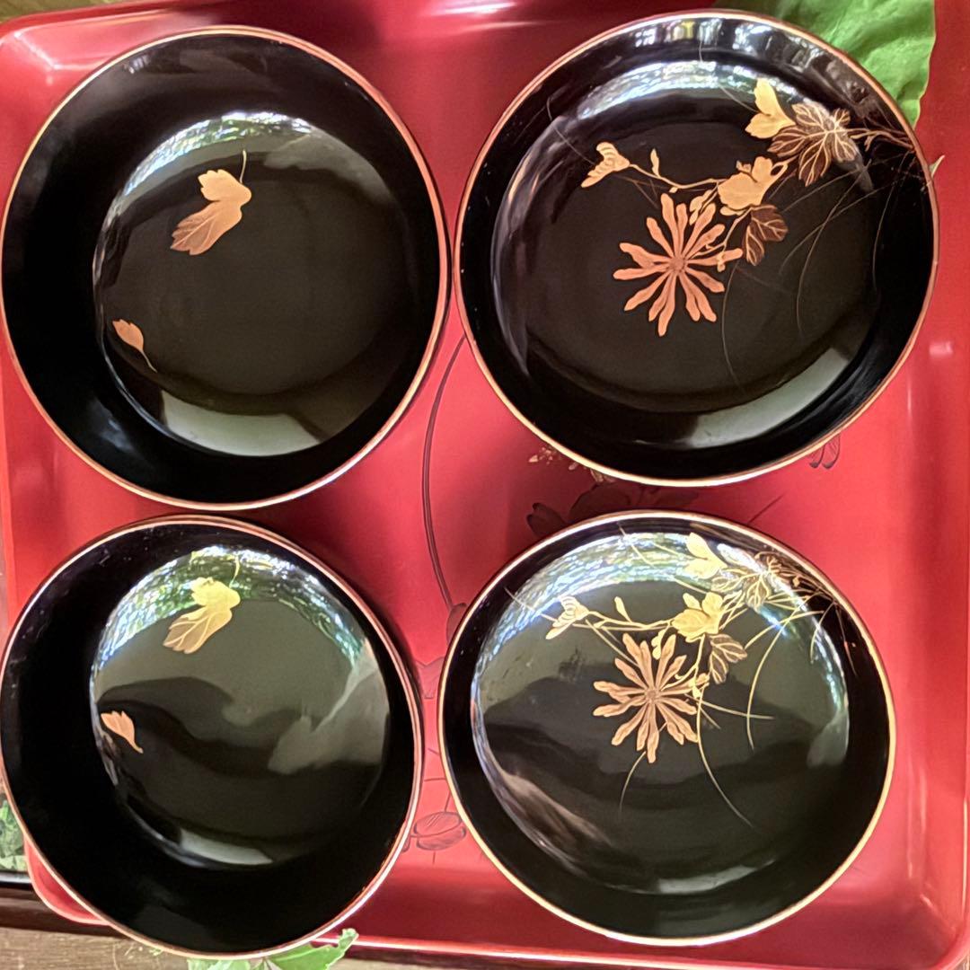 Y様へ感謝お嫁入‼️JAPAN螺鈿蒔絵『蜻蛉かげろう＆菊＆木蓮』真塗金縁吸物椀3客