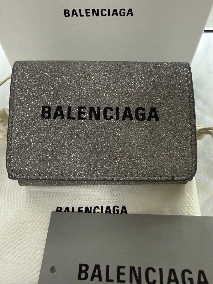 BALENCIAGA シルバー ミニウォレット 三つ折り財布