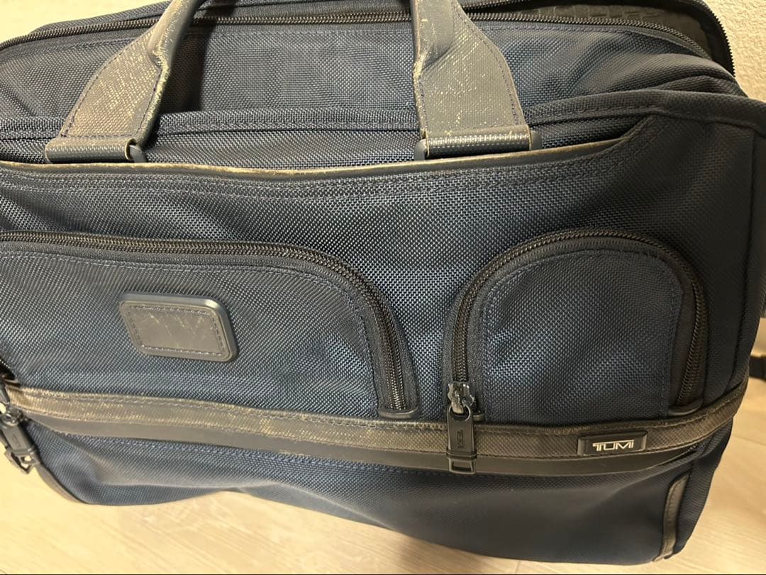 SHIPS別注　TUMI 3WAY ビジネスバッグ ストラップ付き 多機能