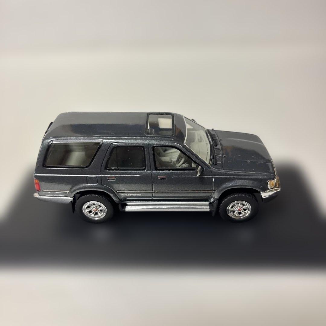 トヨタ ハイラックス 4WD サーフ 1989 4ドア ワゴン SSR