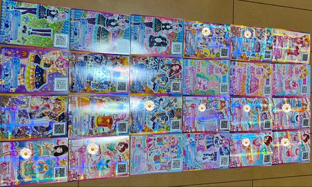 訂正あり‼︎ アイカツカードまとめ売り　約750枚　3月29日まで　早い者勝ち