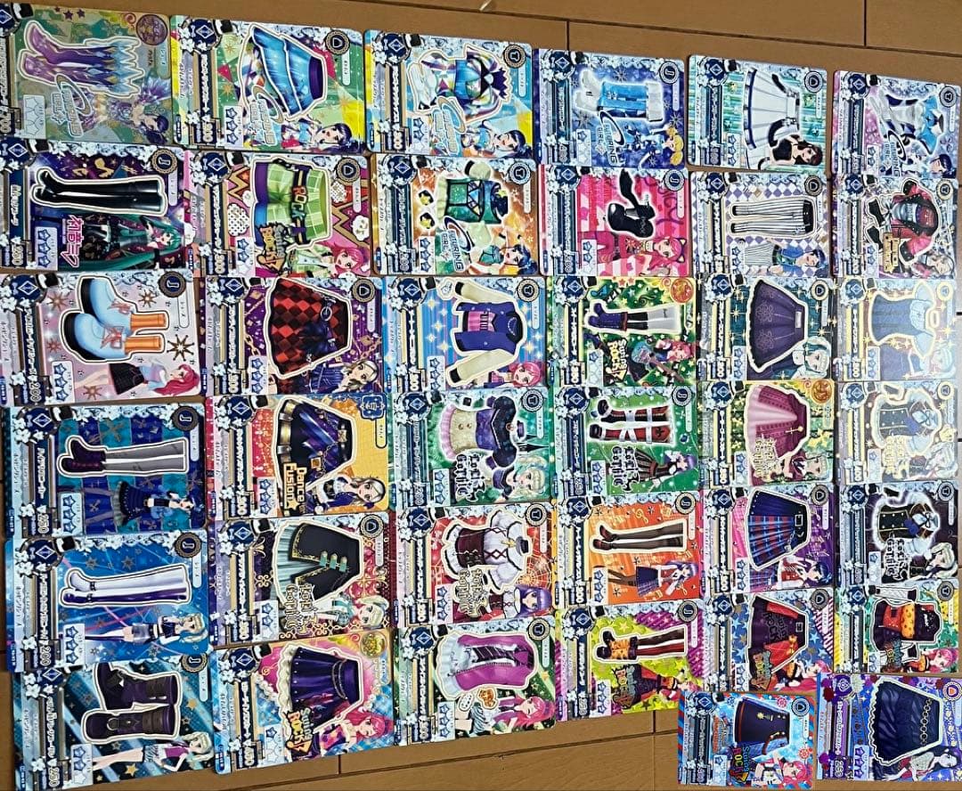 訂正あり‼︎ アイカツカードまとめ売り　約750枚　3月29日まで　早い者勝ち