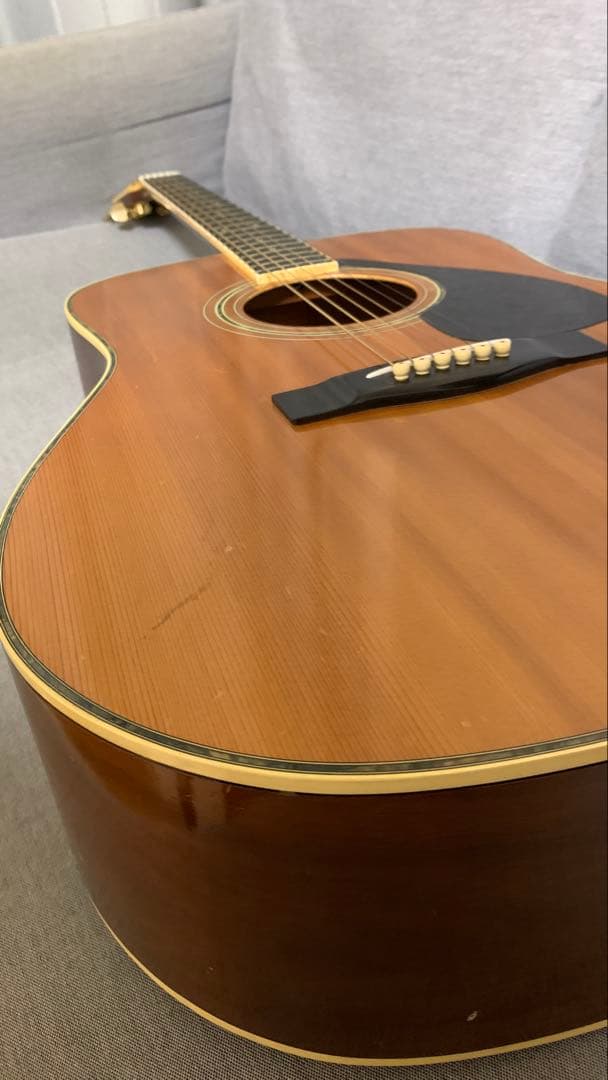 アコースティック・ギター ヤマハFG300D