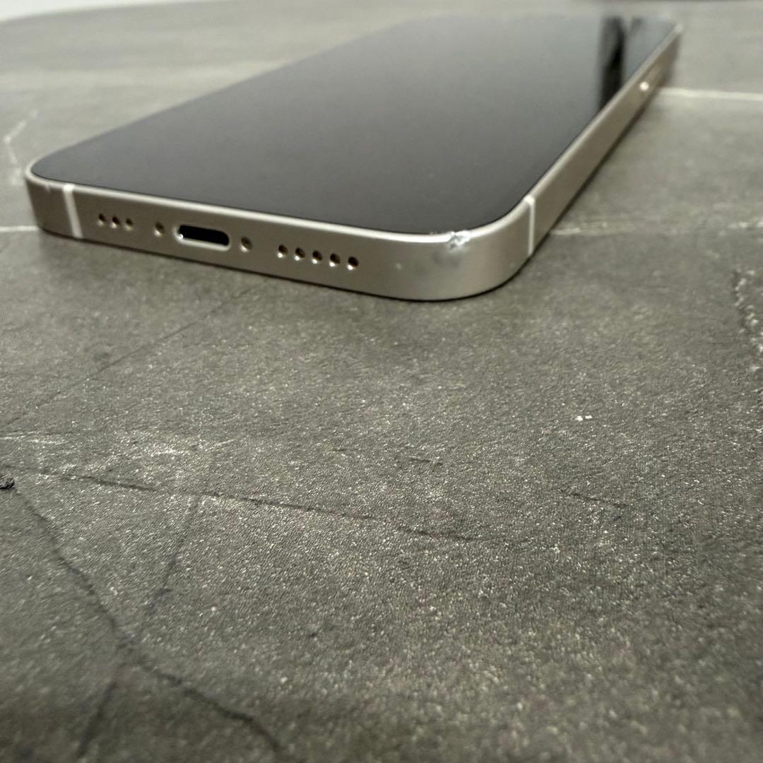 Apple iPhone13 128GB スターライト