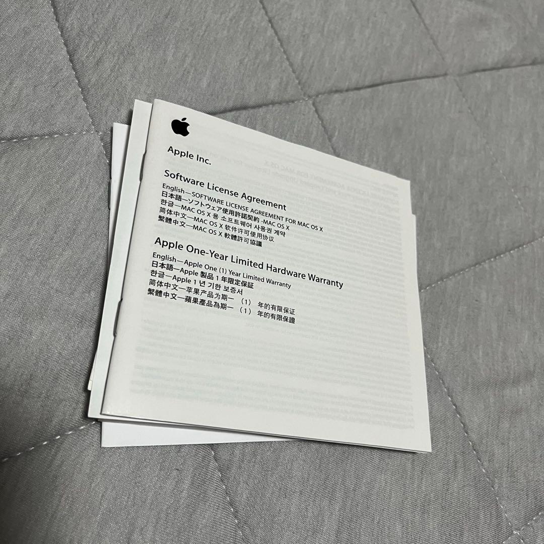 MacBook Pro SSD 128GB 8GBメモリ 未使用に近い