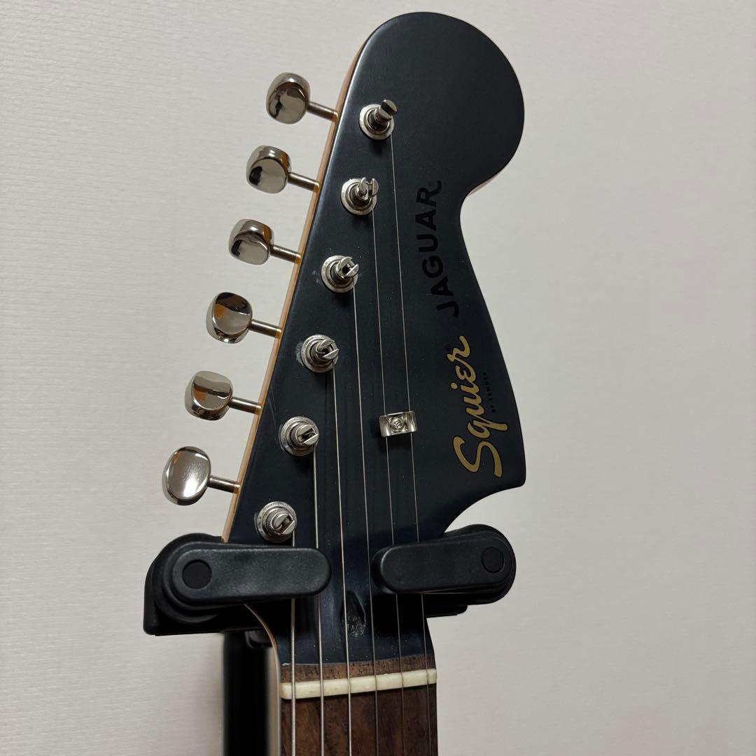 ギター Squier FSR Classic Vibe '60s Jaguar
