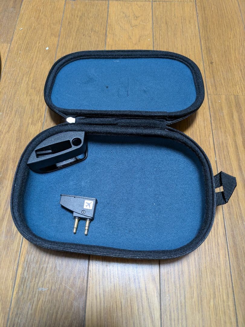 Bose ＱＣ２５ 有線ノイズキャンセリング機能付 ヘッドホン