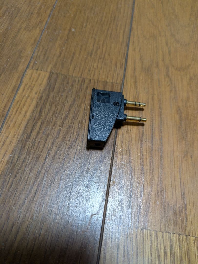 Bose ＱＣ２５ 有線ノイズキャンセリング機能付 ヘッドホン