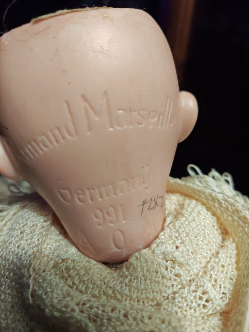 アンティークドール　アーモンドマルセル