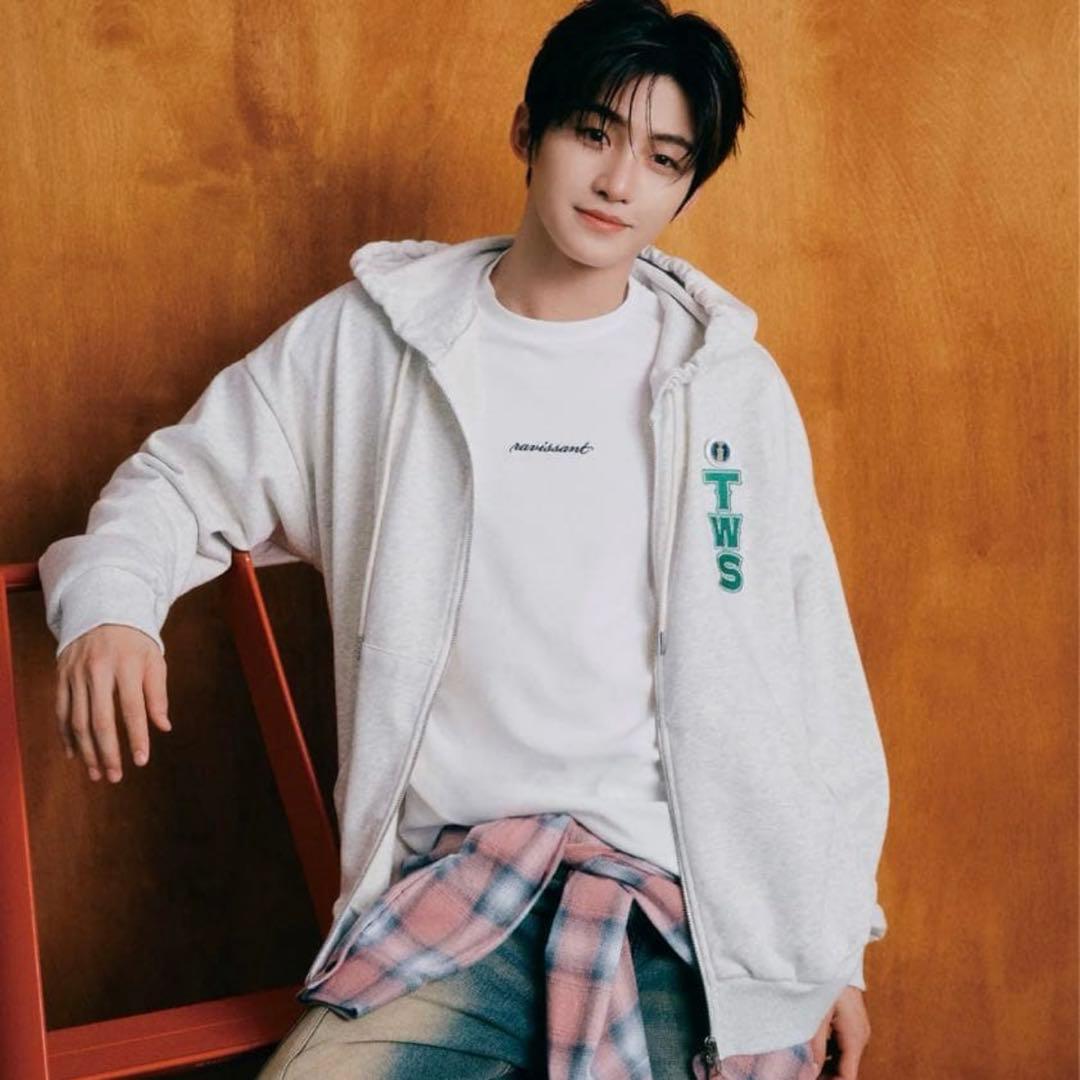 WEGO TWS　グラフィックZIPパーカー Lサイズ